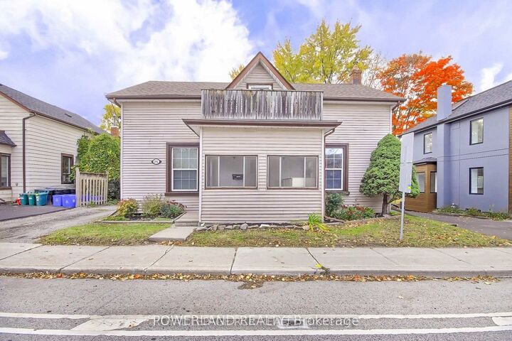 Property Photo: 202 Prospect Street W Apt #2 ON L3Y 3T6
