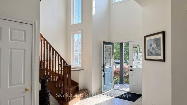Property Photo:  3777 Quiet Creek Drive  ON L5M 8A9 