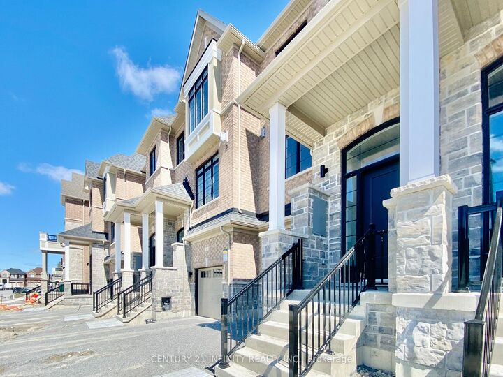 Property Photo:  21 Elkington Crescent  ON L1P 0L7 