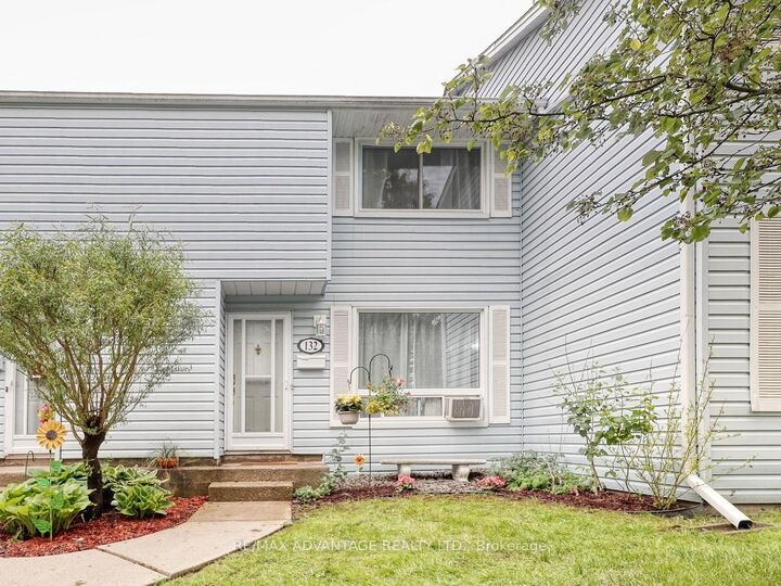 Property Photo:  132 Monmore Road  ON N6G 3A6 