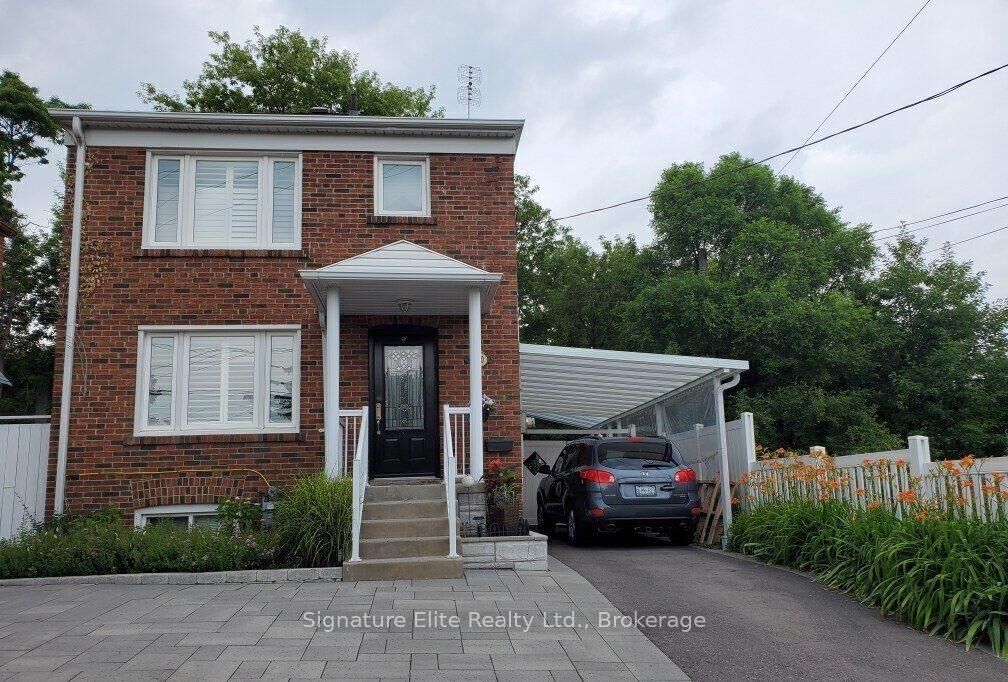 Property Photo:  230 Clonmore Drive Lower  ON M1N 1Y1 