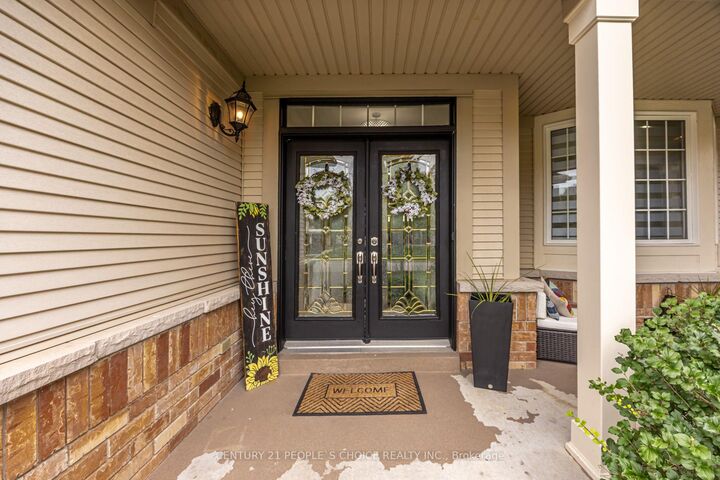 Photo de la propriété:  43 Jennings Drive  ON L1C 0C2 