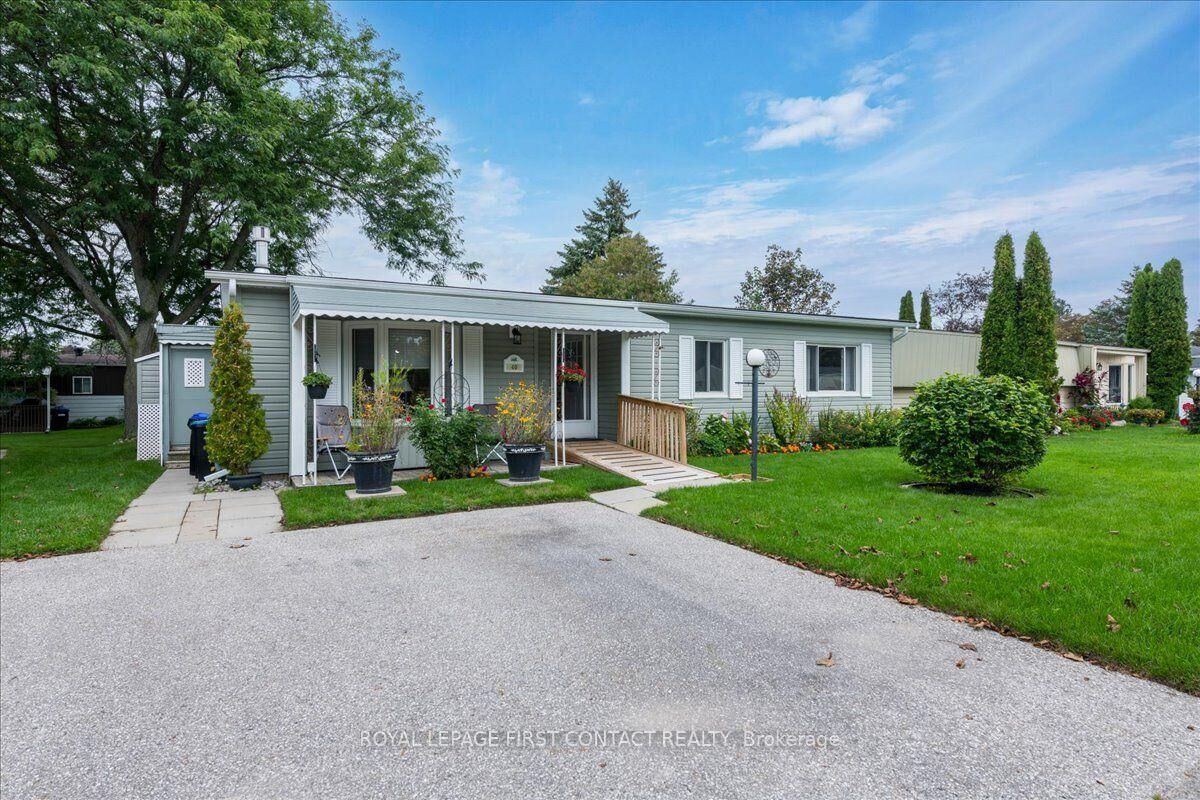 Property Photo:  40 Corner Brook Trail  ON L9S 1N6 
