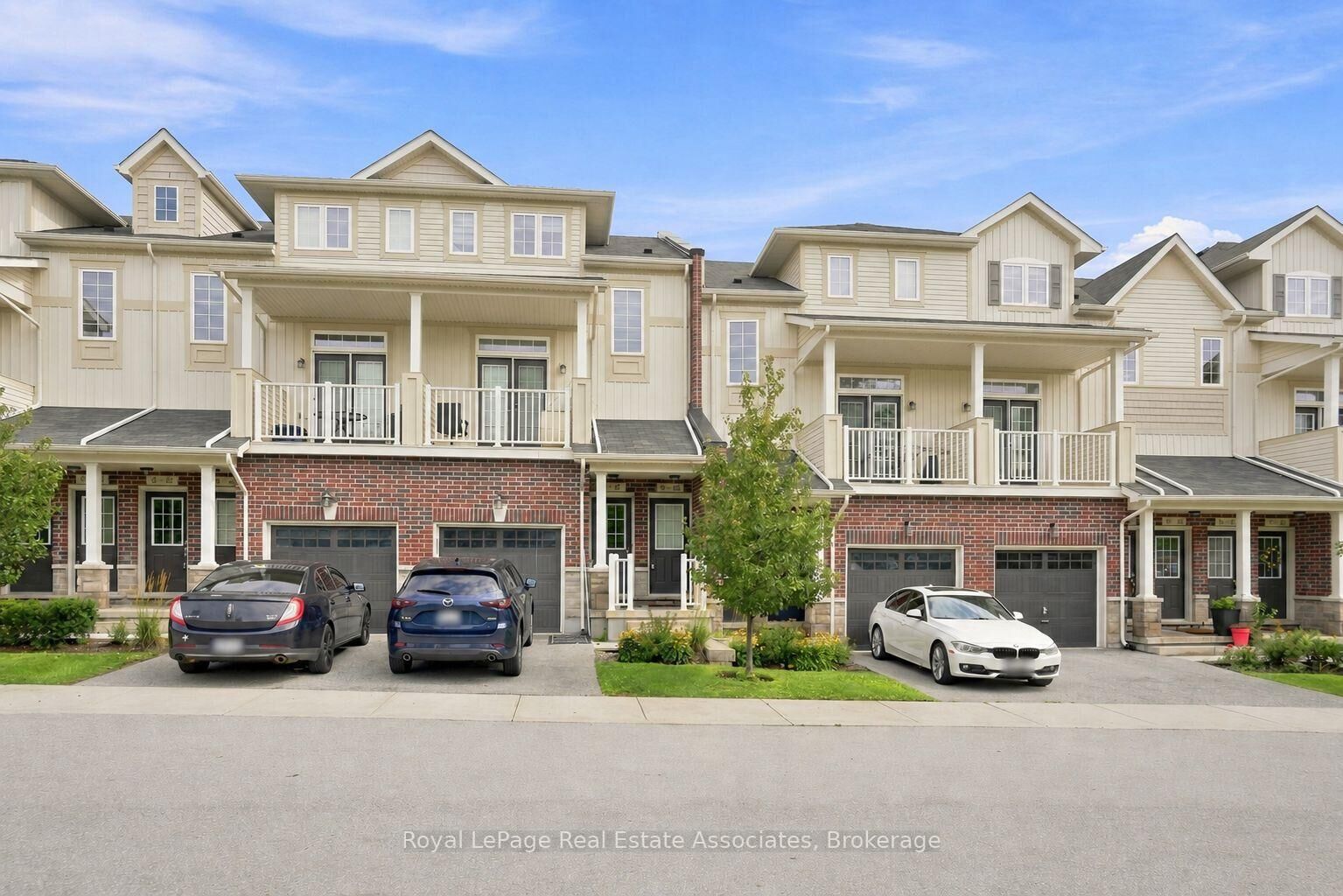 Property Photo:  403 Westwood Drive E 50  ON N2M 0B5 