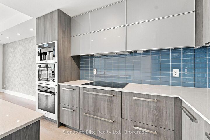 Property Photo:  170 Avenue Road 401  ON M5R 0A4 