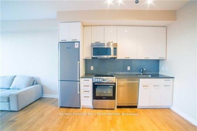 Property Photo:  295 Adelaide Street W 4203  ON M5V 0L4 