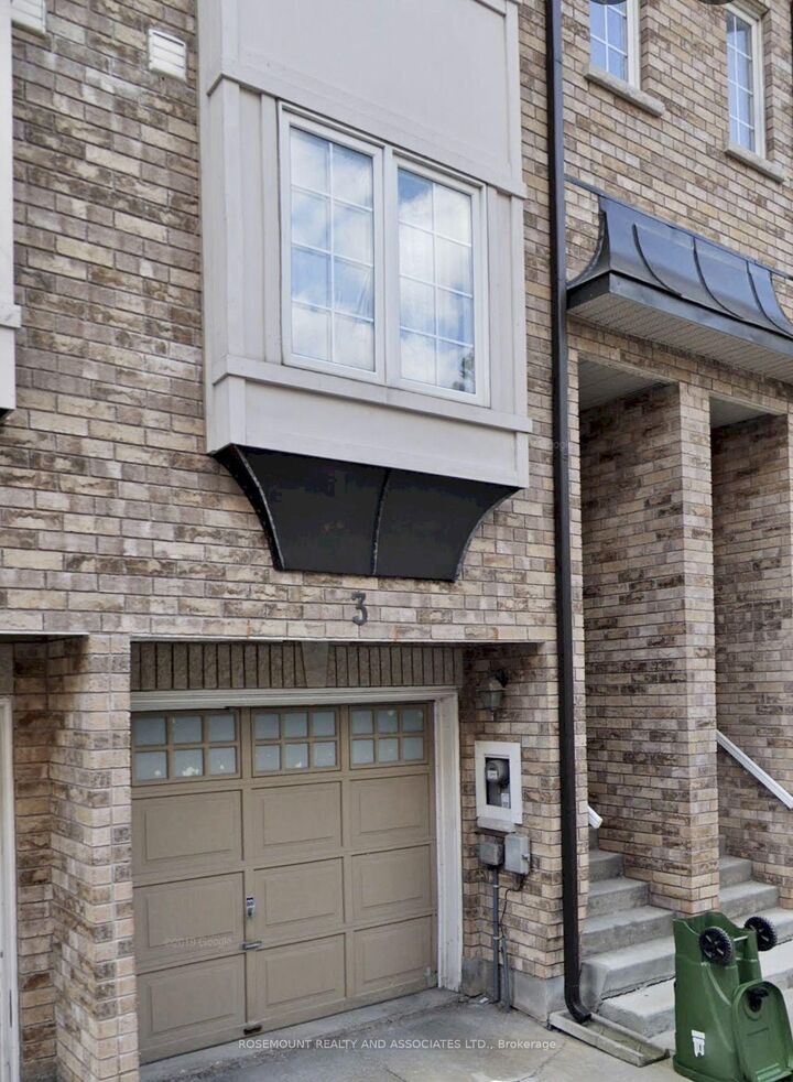 Property Photo:  2619 Warden Avenue  ON M1W 4B9 