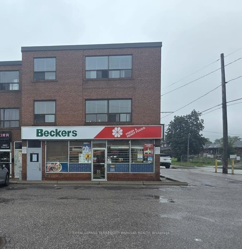 Property Photo:  2827 Weston Road 3  ON M9M 2S1 