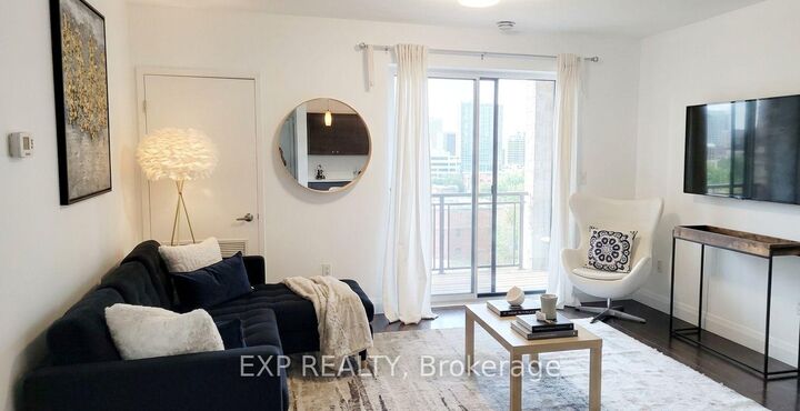 Property Photo:  26 Wellington Street 402  ON L2R 5P8 