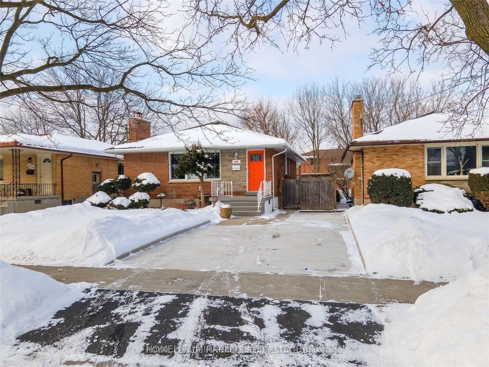 Property Photo: 606 Ross Street #Bsmt ON N5Y 3V7