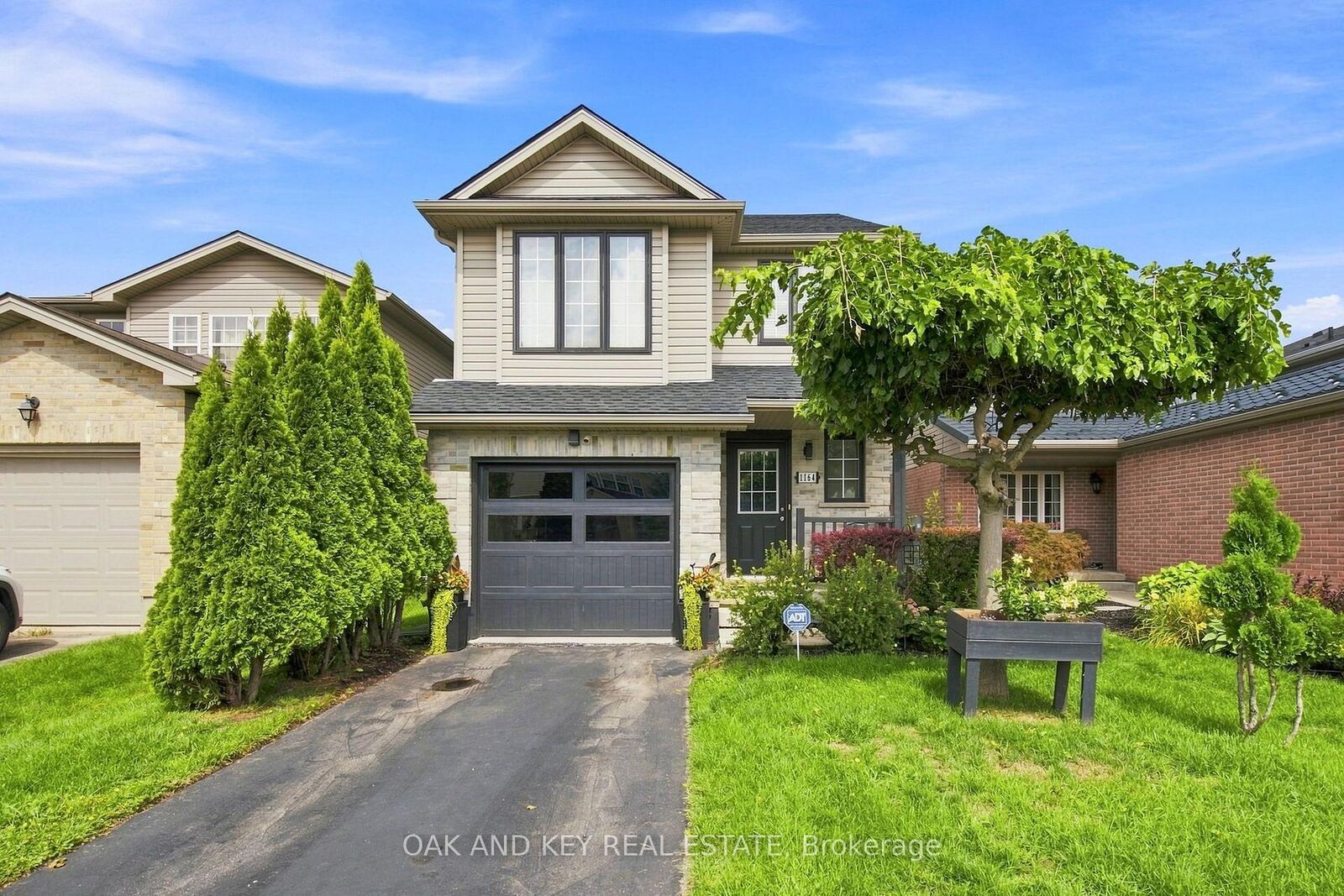 Property Photo:  1164 Kimball Crescent  ON N6G 0A8 