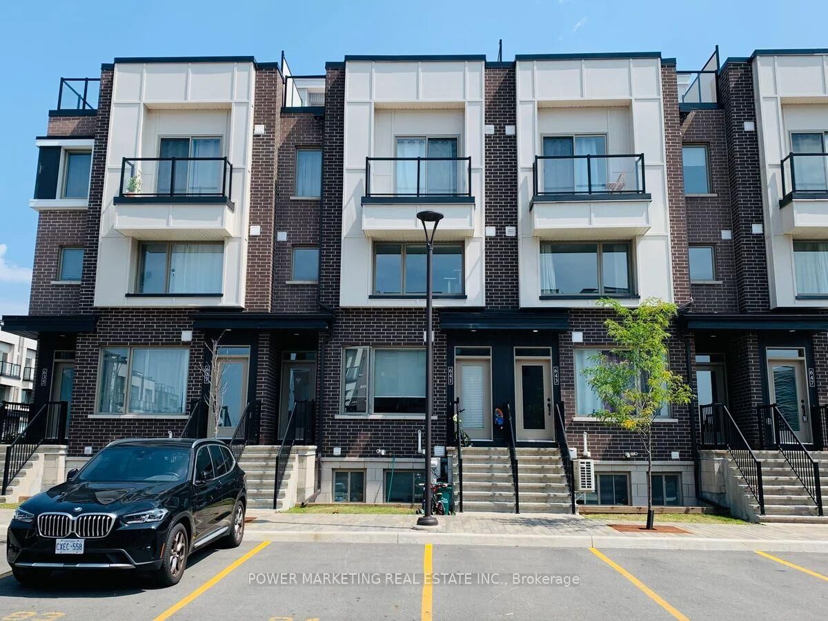 Property Photo:  641 Makwa Private  ON K1K 5A4 