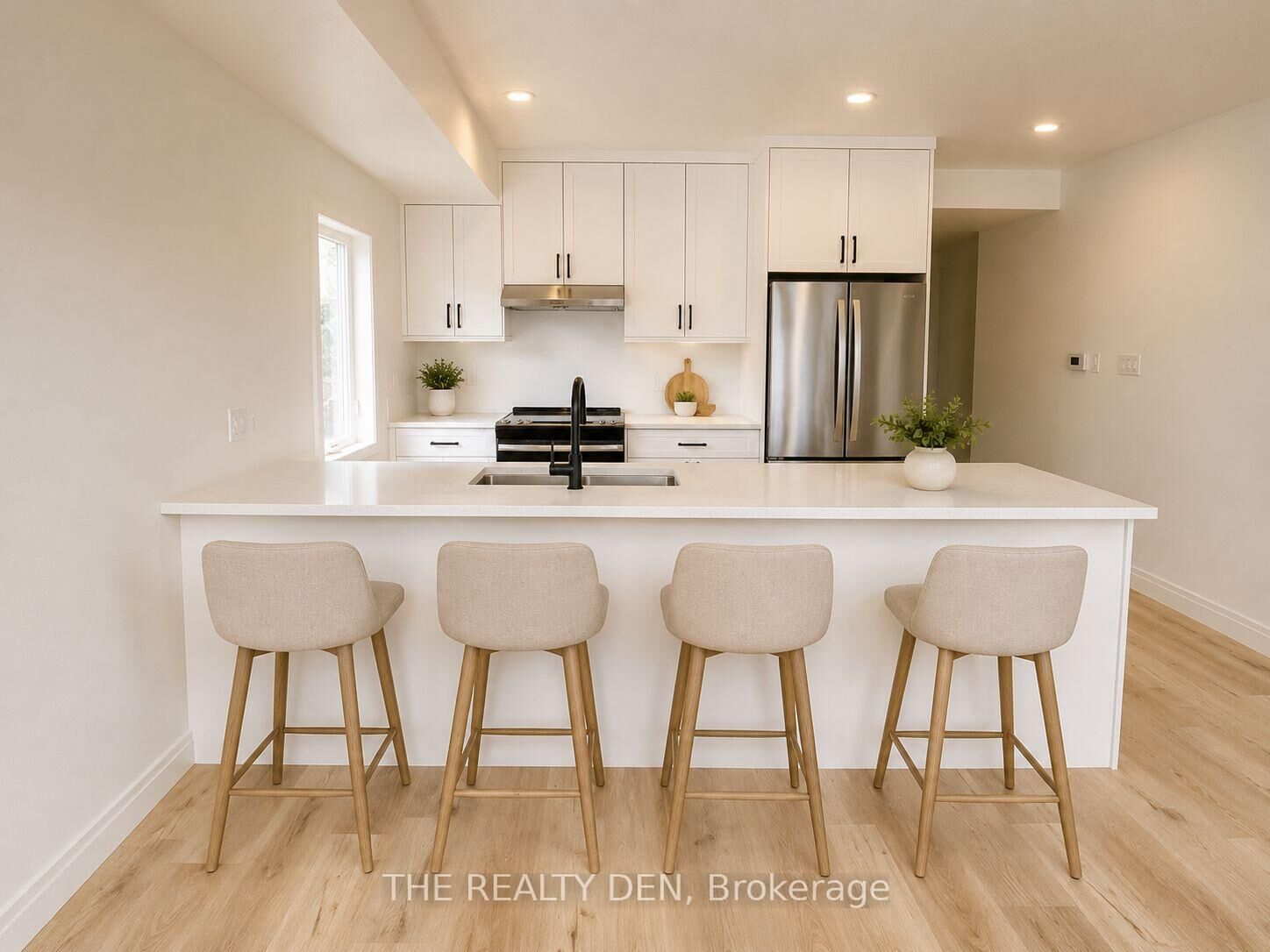 Property Photo:  144 Alma Street 204  ON N0B 2K0 