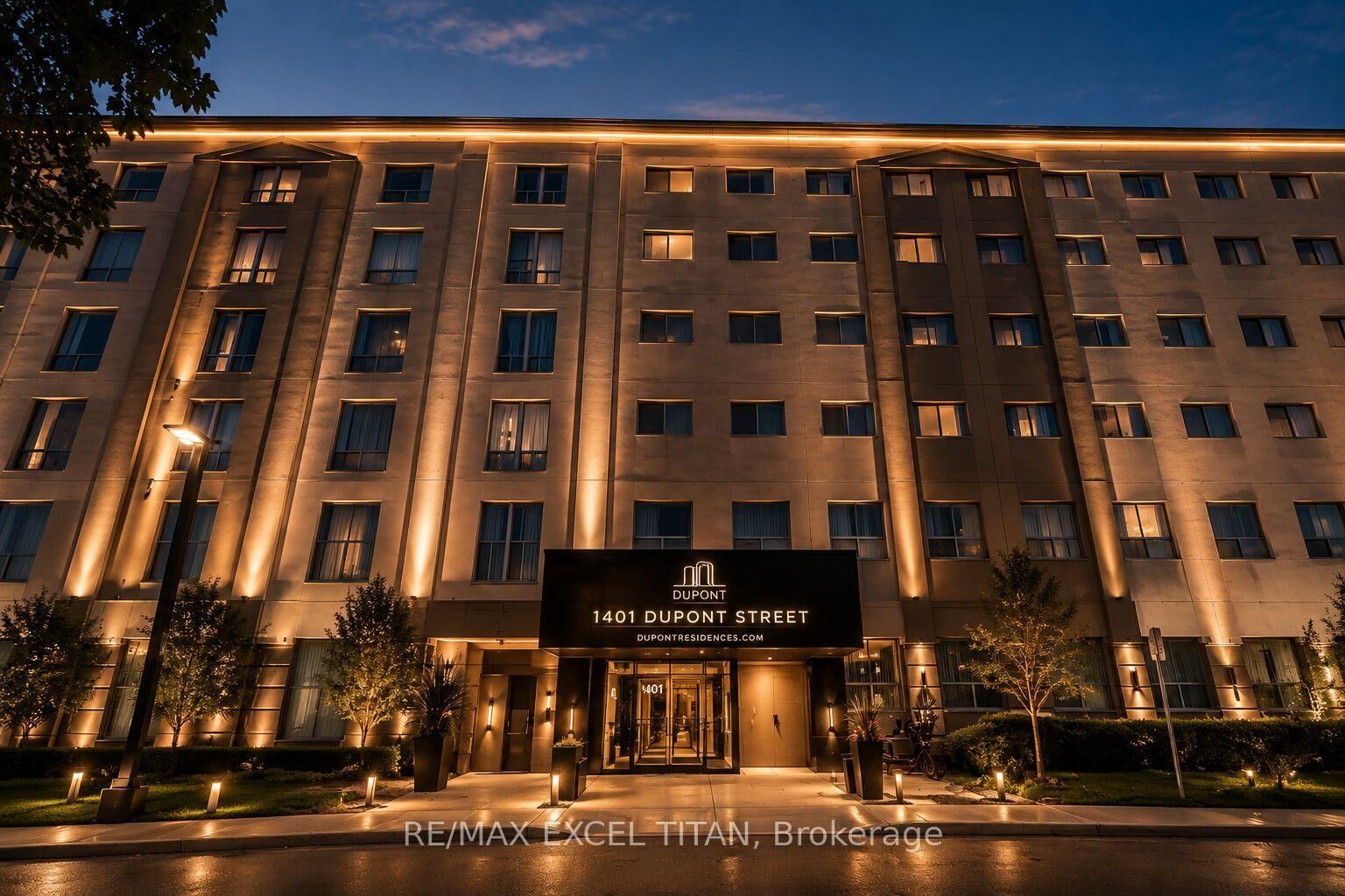 Property Photo:  1401 Dupont Street 115  ON M6H 4J7 