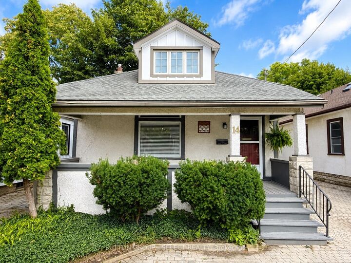 Property Photo:  14 Arthur Street  ON N5Y 3B9 