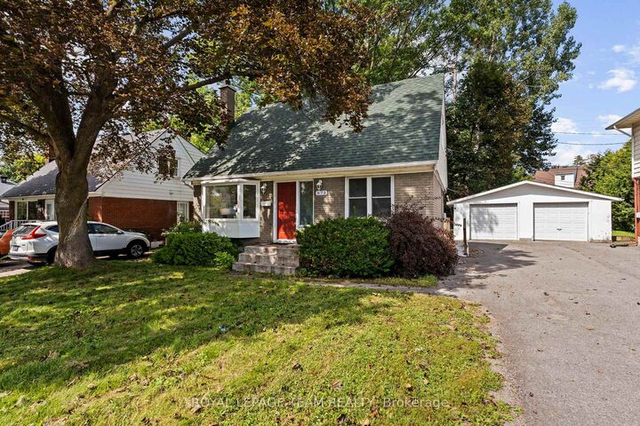 Property Photo: 873 Smyth Road ON K1G 1P4