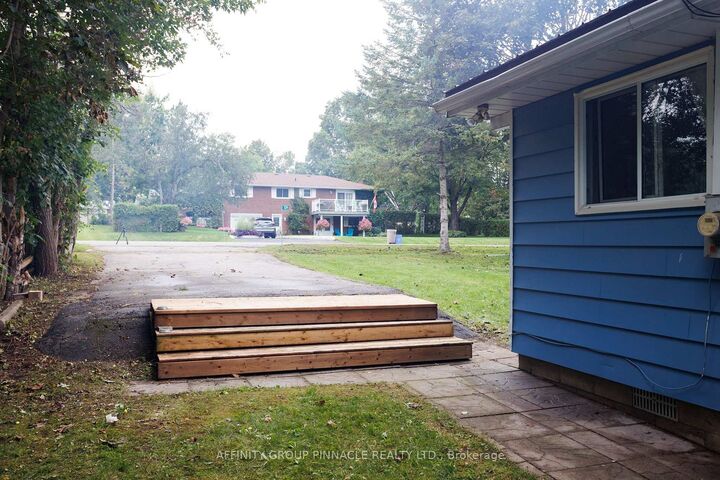 Property Photo:  124 Cameron Drive  ON K0M 1G0 