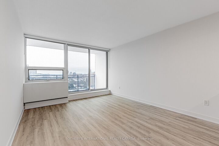 Property Photo:  191 Sherbourne Street 1703  ON M5A 3X1 