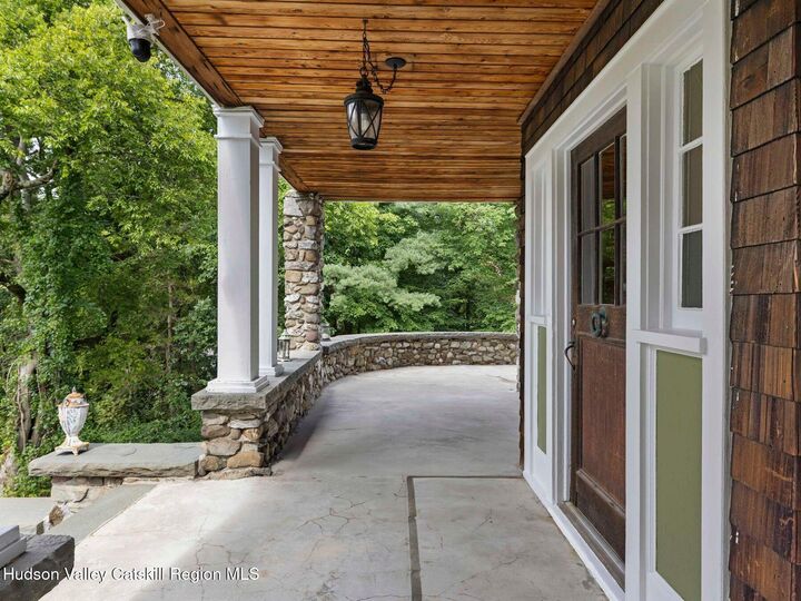 Property Photo:  90 New Paltz  NY 12528 