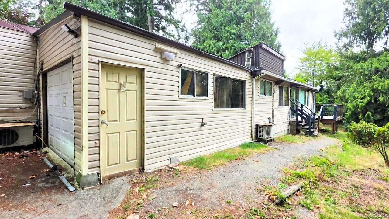 Property Photo:  5557 Big Bear Ridge  BC V9T 2K3 