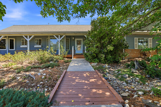Property Photo:  1474 N 1930 W  UT 84604 