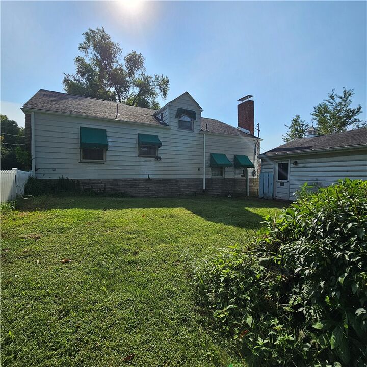Property Photo: 1311 Ridge Road PA 15003