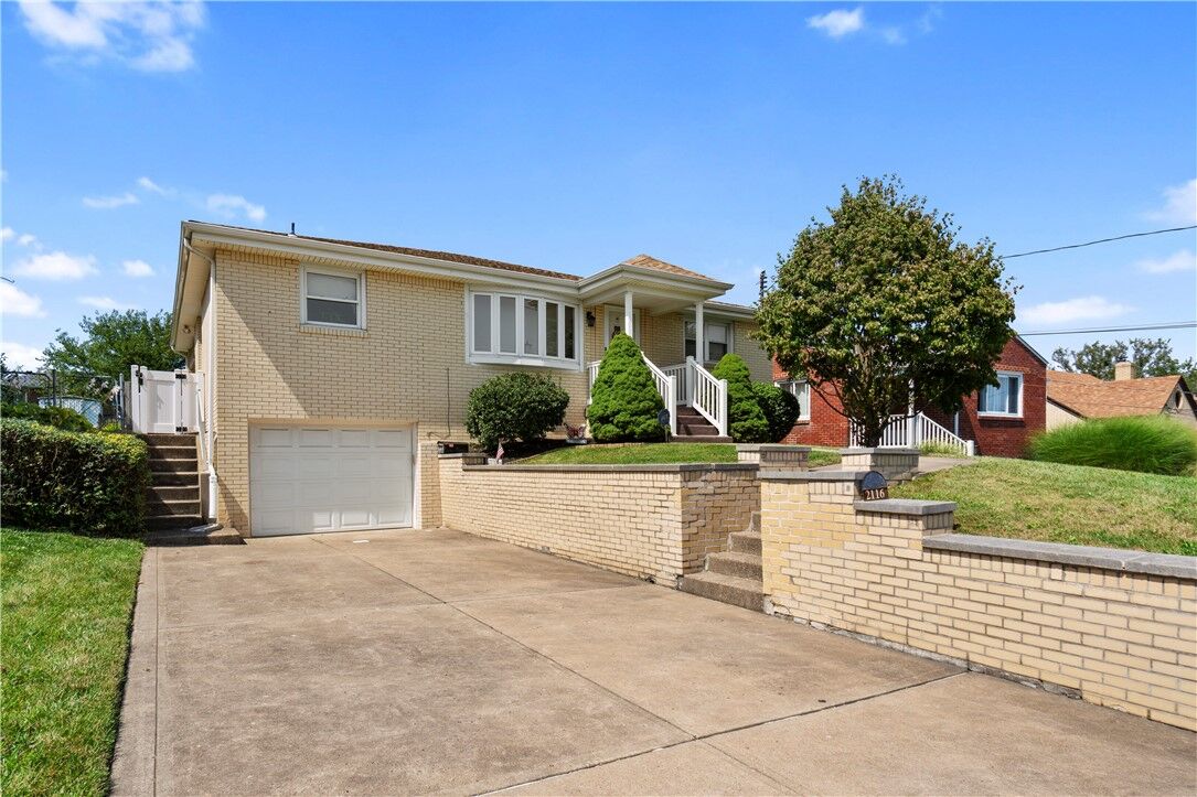 Property Photo: 2116 Pennsylvania Avenue PA 15122