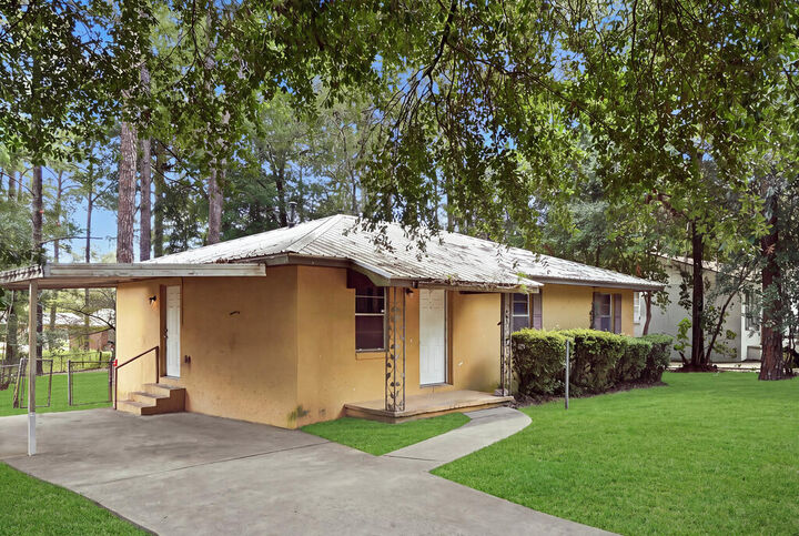 Property Photo:  120 Cason Street  GA 31705 