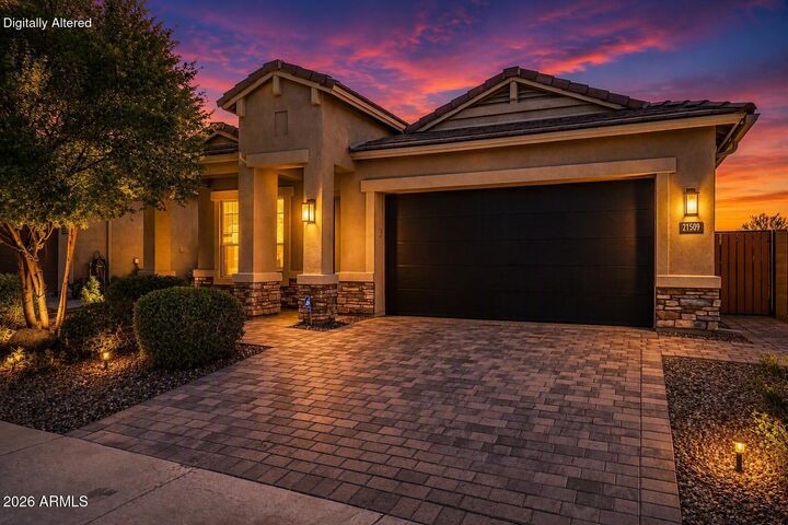 Property Photo:  21509 N 59th Street  AZ 85054 