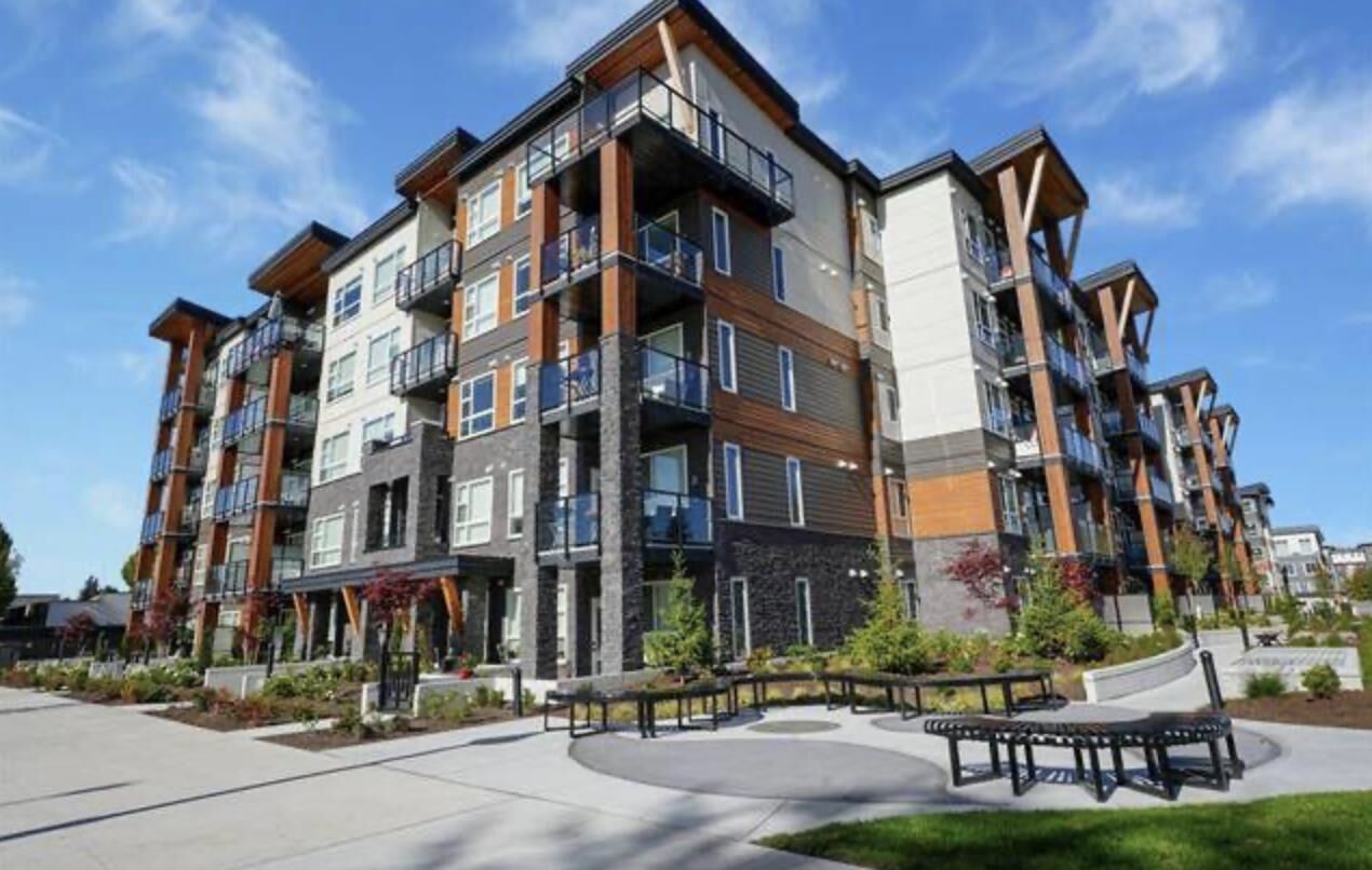 Property Photo:  12143 223 St 221  BC V2X 4R1 