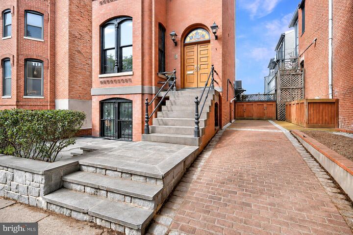 Property Photo:  1534 15th Street NW  DC 20005 