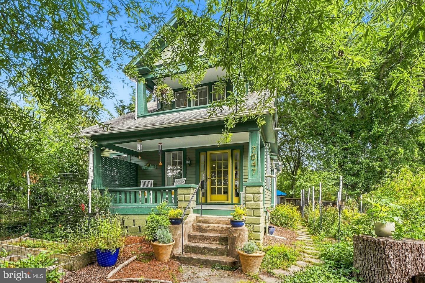 Property Photo: 7047 Eastern Avenue MD 20912