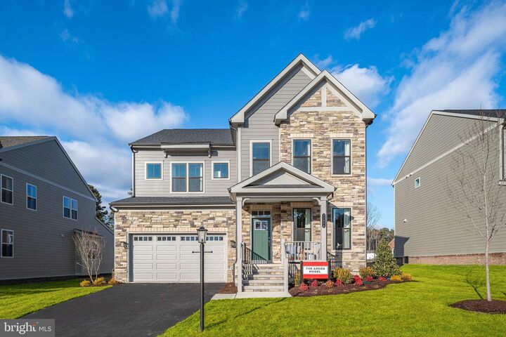 Property Photo: 11528 Chapman Mill Drive VA 23060