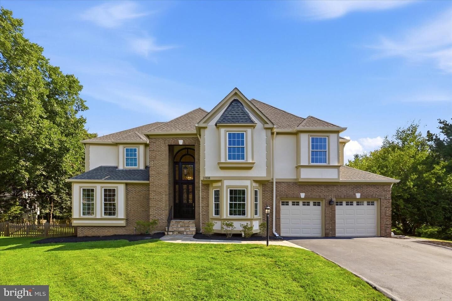 Property Photo:  21108 Stonecrop Place  VA 20147 