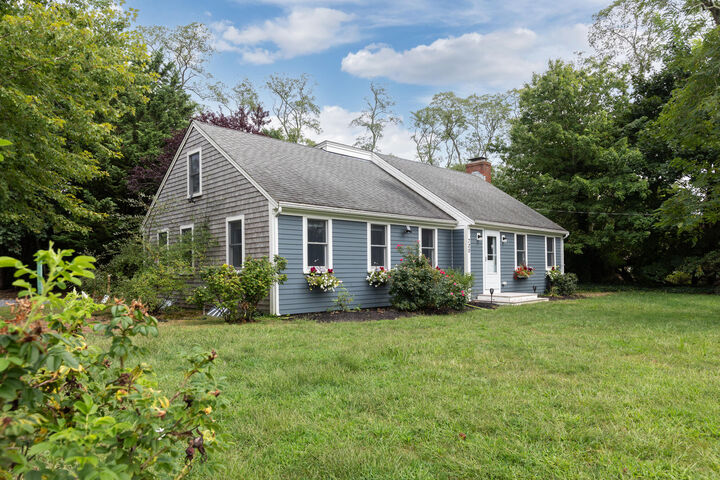 Property Photo:  720 Massasoit Road  MA 02642 