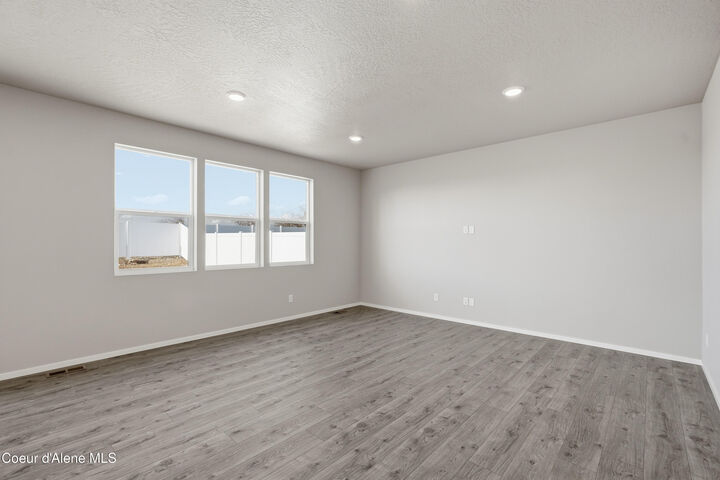 Property Photo:  4526 E Rare Fox Ave  ID 83854 