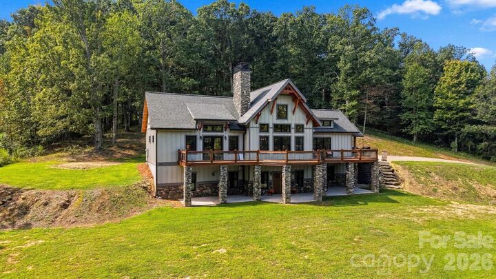 Property Photo:  135 Chetola Ridge Drive  NC 28681 