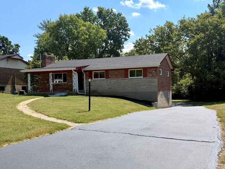 Property Photo: 2079 Arrowood Place OH 45231