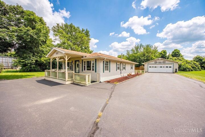 Property Photo: 2984 E US Rt 35 OH 45381