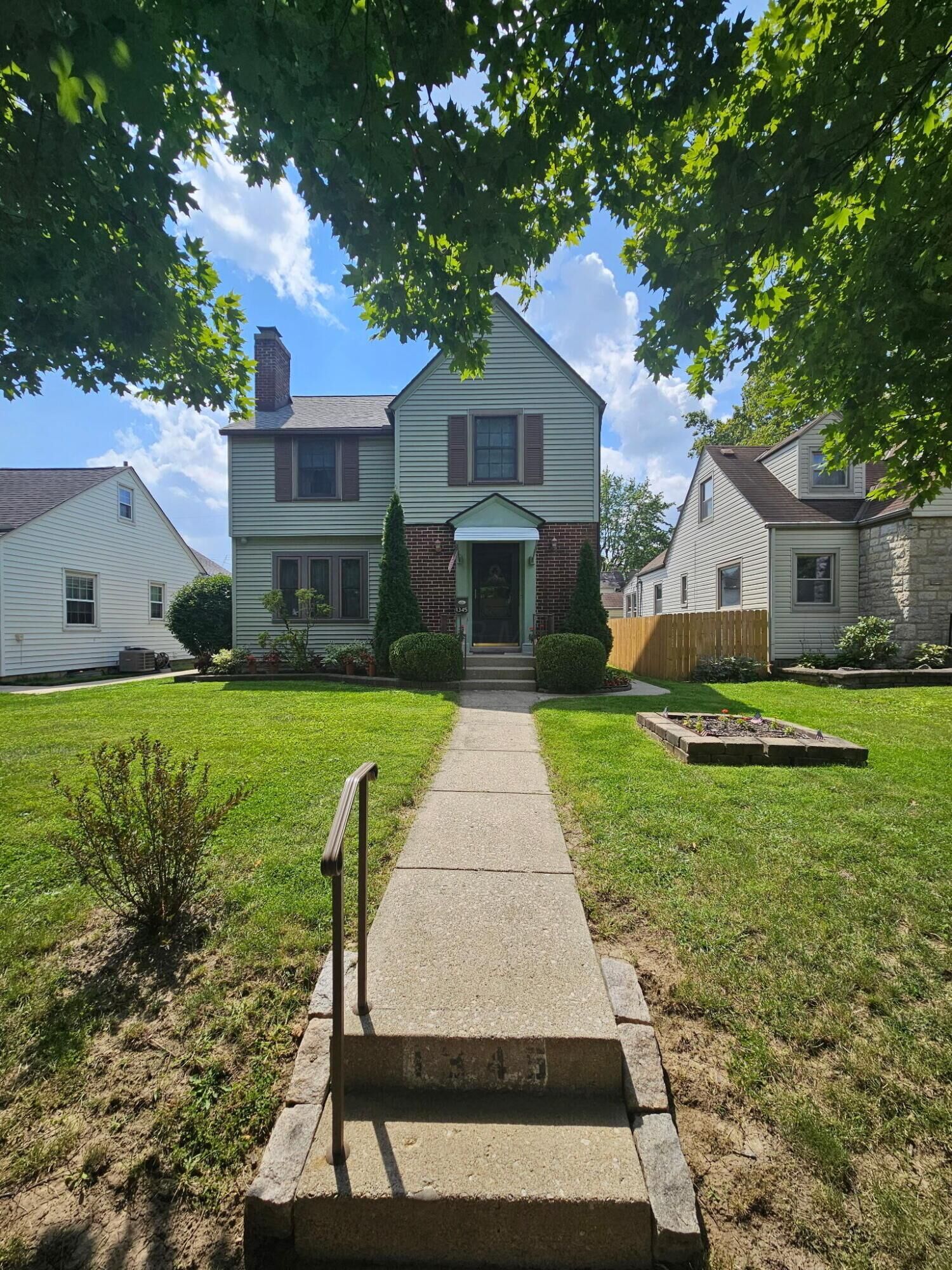 Property Photo:  1345 Murrell Avenue  OH 43212 