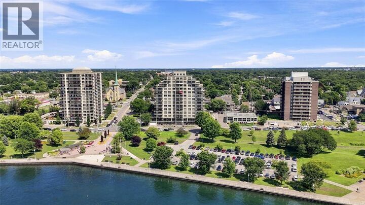 Property Photo:  350 Front Street North 701  ON N7T 0A1 