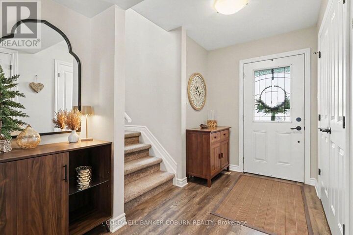 Property Photo:  77 Tabitha Crescent  ON K0C 1H0 