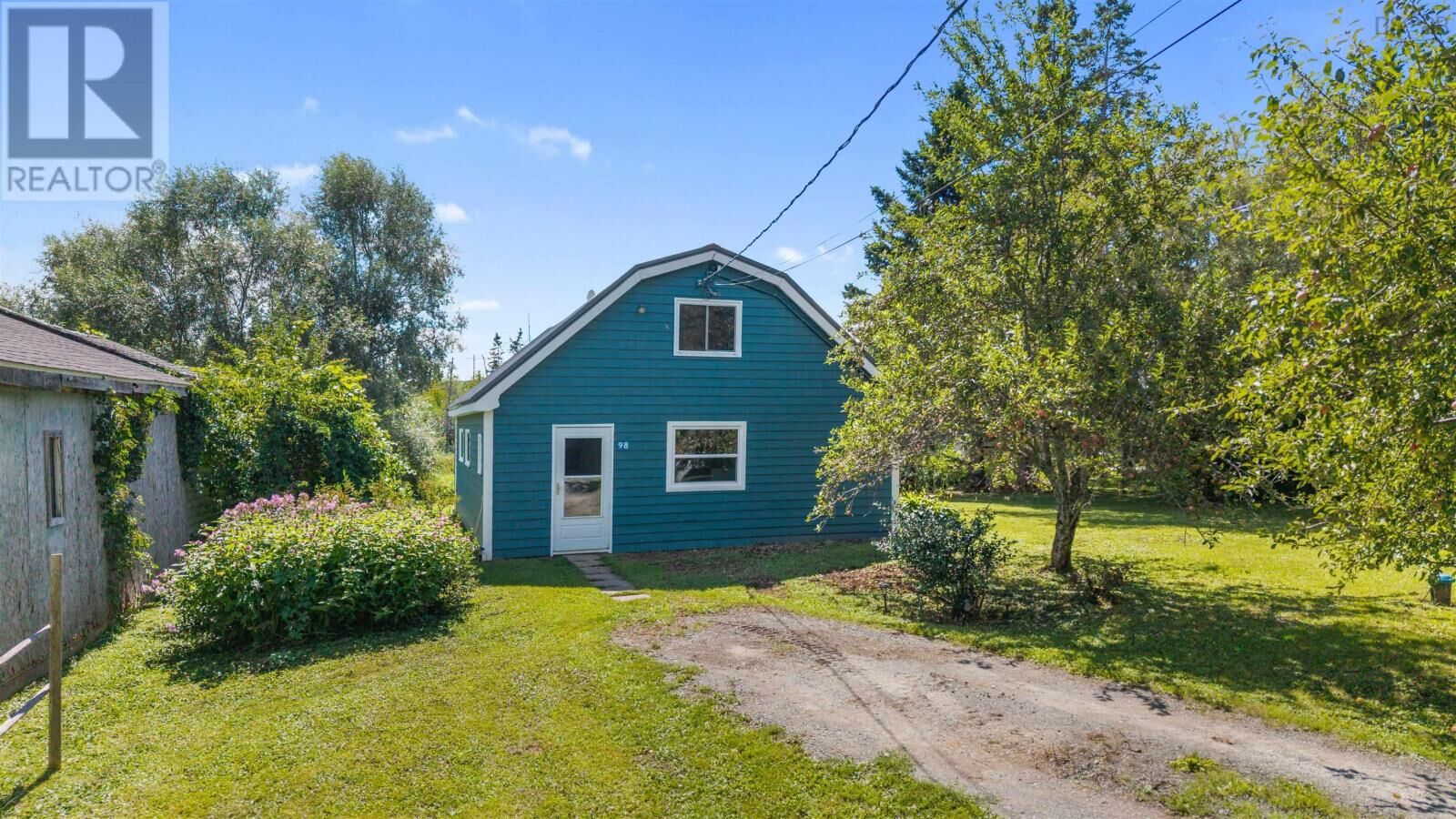 Property Photo: 98 Dyke Road NS B0N 2R0