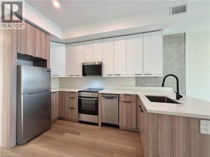 Property Photo:  169 James Street South 804  ON L8P 3A3 