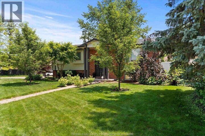 Property Photo:  405 State Street  ON N9J 3G1 