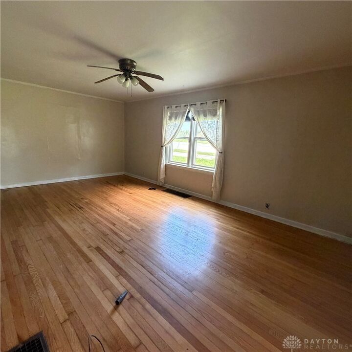 Property Photo:  505 Sidney Street  OH 43357 