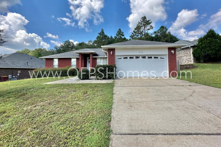 Property Photo:  653 Territory Lane  FL 32536 