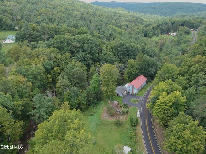 Property Photo:  1499 Huntersland Road  NY 12122 