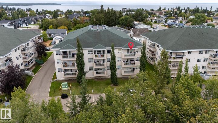 Property Photo:  1605 7 Avenue 304  AB T9M 0A6 