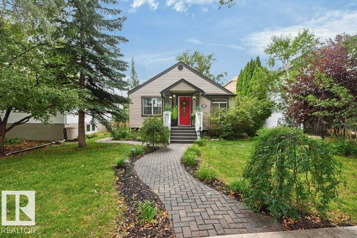 Property Photo:  14031 106 Avenue NW  AB T5N 1B3 